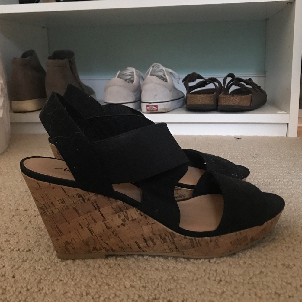 American Eagle Wedges